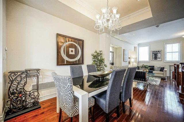 180 Mccaul St, House attached with 3 bedrooms, 2 bathrooms and 1 parking in Toronto ON | Image 38