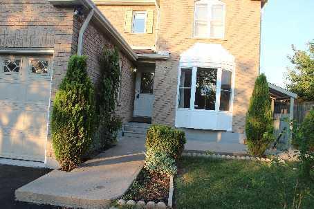 3649 Colonial Dr, House detached with 4 bedrooms, 4 bathrooms and 3 parking in Mississauga ON | Image 4