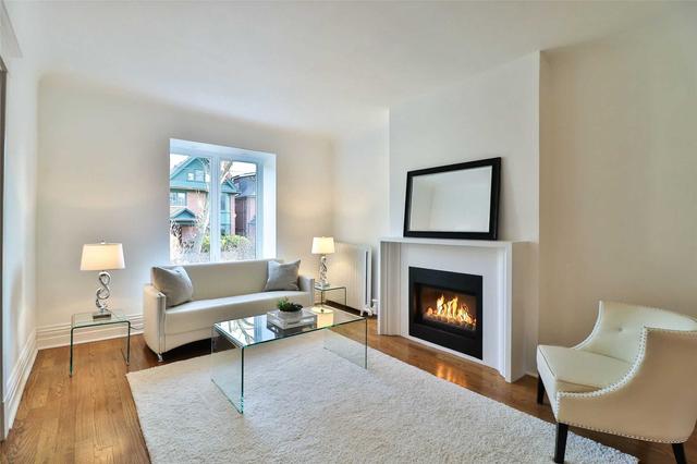 226 Wright Ave, House detached with 5 bedrooms, 4 bathrooms and 0 parking in Toronto ON | Image 28