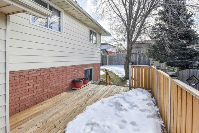 291 White Rock Cres, House detached with 3 bedrooms, 2 bathrooms and 4 parking in Waterloo ON | Image 24