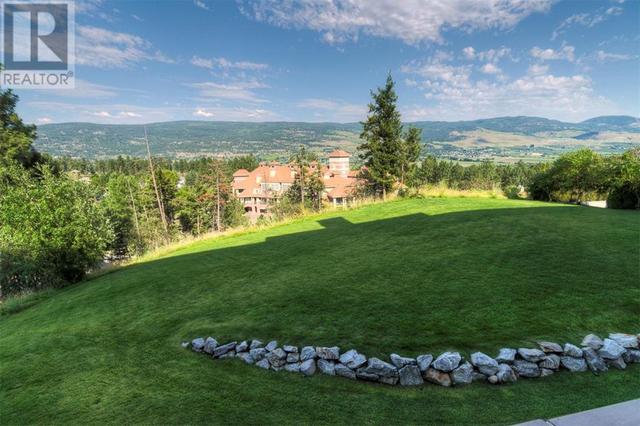 1416 - 1875 Country Club Drive, Condo with 2 bedrooms, 2 bathrooms and 2 parking in Kelowna BC | Image 4