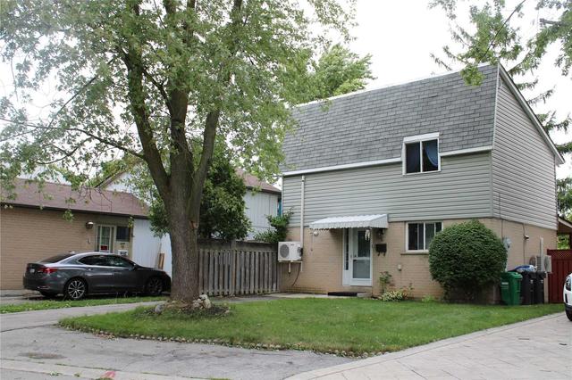 6 Homer Sq, House detached with 3 bedrooms, 2 bathrooms and 4 parking in Brampton ON | Image 1