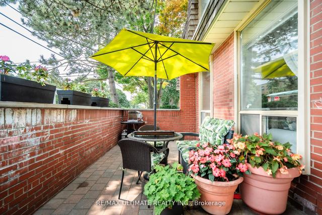 2 - 69 Upper Canada Dr, Townhouse with 2 bedrooms, 2 bathrooms and 1 parking in Toronto ON | Image 30