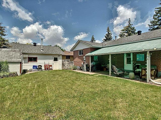 3 Gretna Dr, House detached with 3 bedrooms, 2 bathrooms and 8 parking in Brampton ON | Image 18