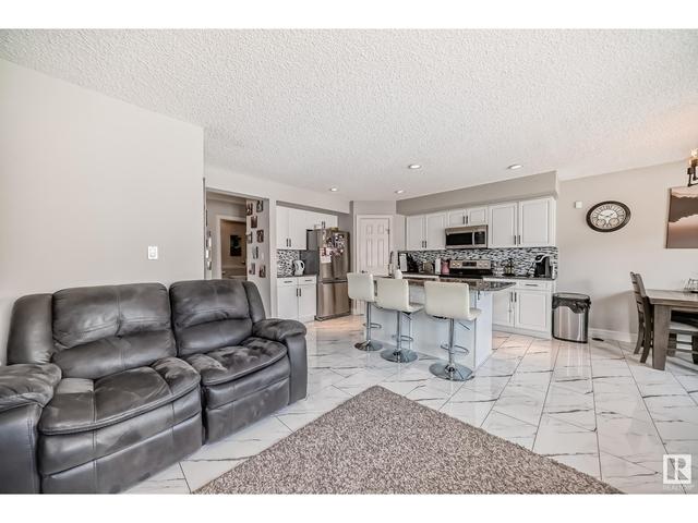 6417 60 St, House semidetached with 3 bedrooms, 2 bathrooms and null parking in Beaumont AB | Image 8