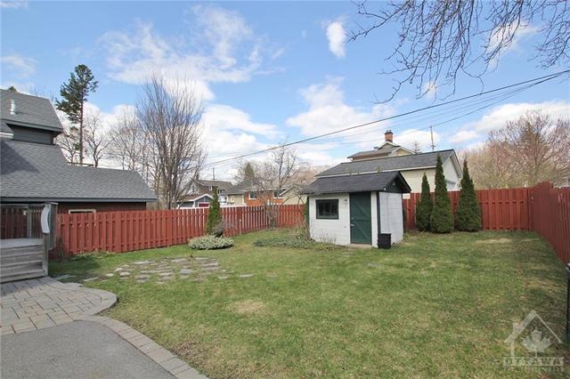 445 Hartleigh Avenue, House detached with 3 bedrooms, 2 bathrooms and 3 parking in Ottawa ON | Image 26