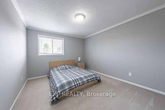 120 Foxborough Dr, House attached with 3 bedrooms, 2 bathrooms and 3 parking in Hamilton ON | Image 22