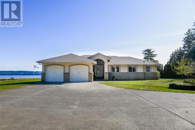 501 Arbutus Bay Rd, House detached with 3 bedrooms, 3 bathrooms and 10 parking in Comox Valley A BC | Image 30