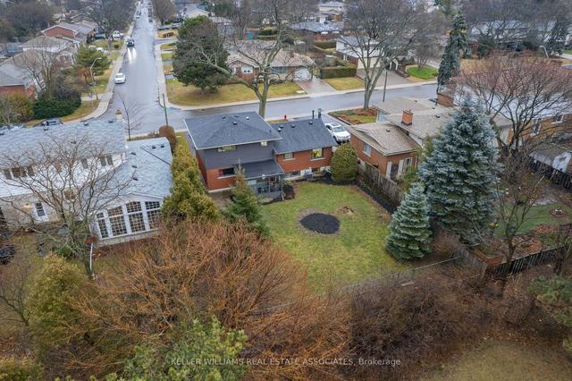 51 Delmar Dr, House detached with 3 bedrooms, 2 bathrooms and 3 parking in Hamilton ON | Image 31