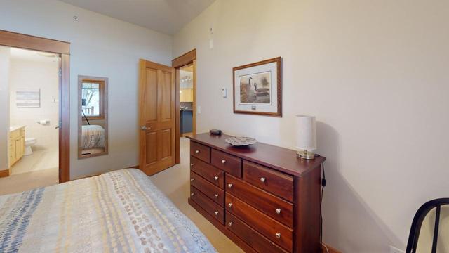 2a - 1009 Mountain View Road, Condo with 2 bedrooms, 2 bathrooms and null parking in Rossland BC | Image 18