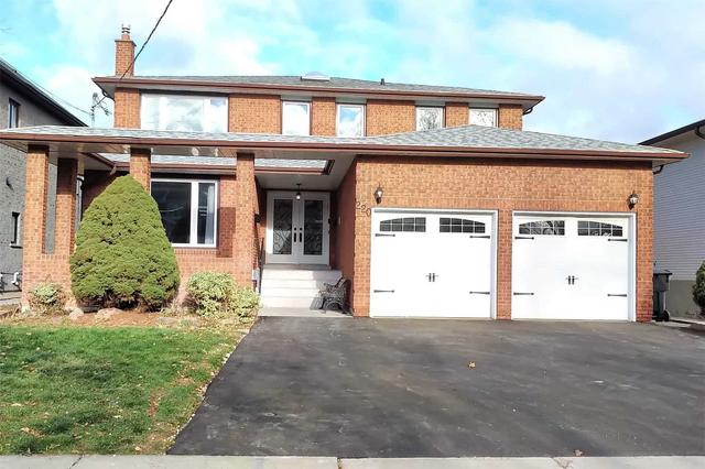 220 Connaught Ave, House detached with 5 bedrooms, 4 bathrooms and 5 parking in Toronto ON | Image 1