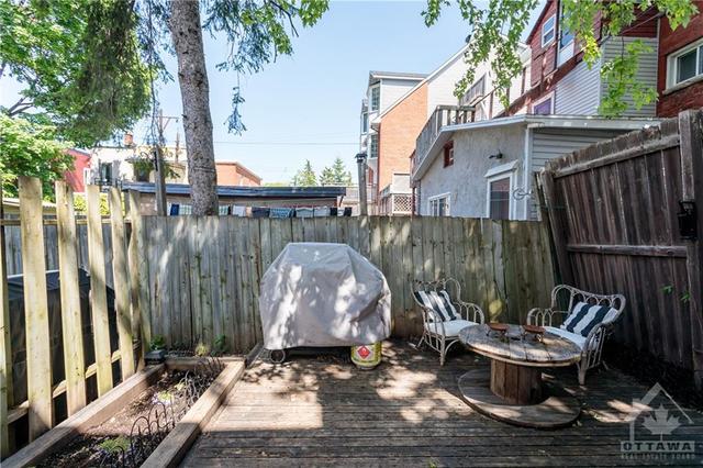57 Elm Street, Townhouse with 3 bedrooms, 2 bathrooms and 1 parking in Ottawa ON | Image 22