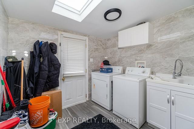 84 Rosethorn Ave, House semidetached with 2 bedrooms, 3 bathrooms and 2 parking in Toronto ON | Image 21