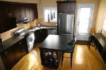 1003 College St, Townhouse with 3 bedrooms, 3 bathrooms and 1 parking in Toronto ON | Image 2