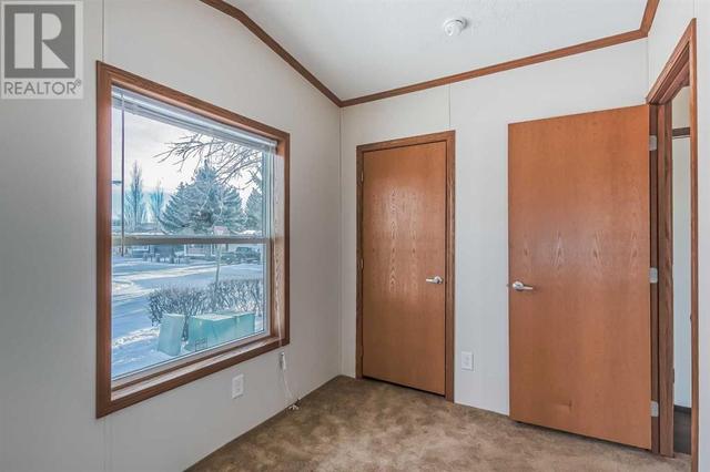 105, - 9090 24 Street Se, Home with 2 bedrooms, 1 bathrooms and 2 parking in Calgary AB | Image 22