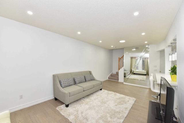 710 - 900 Steeles Ave W, Townhouse with 3 bedrooms, 3 bathrooms and 2 parking in Vaughan ON | Image 38