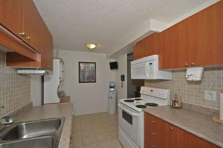 1013 - 2900 Battleford Rd, Condo with 2 bedrooms, 1 bathrooms and 2 parking in Mississauga ON | Image 5