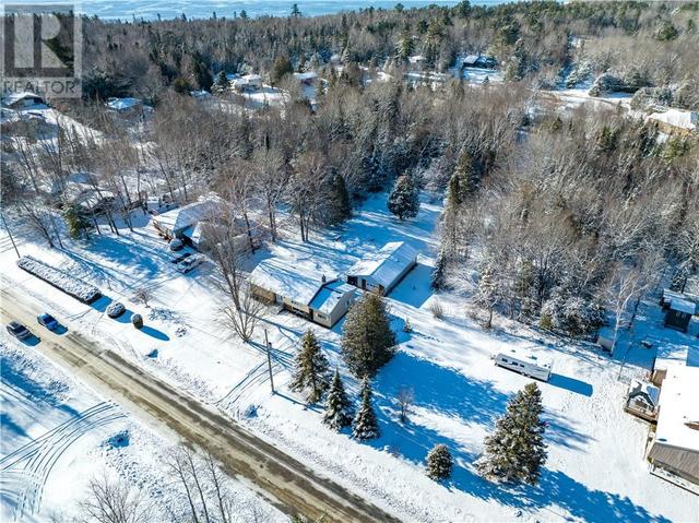 6 Woodlawn Drive, House detached with 3 bedrooms, 2 bathrooms and null parking in Blind River ON | Image 4