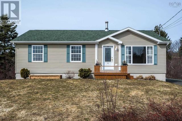 6 Coady Court, House detached with 4 bedrooms, 2 bathrooms and null parking in Antigonish, Subd. B NS | Image 2