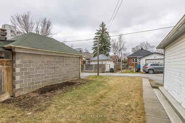 490 George St S, House detached with 3 bedrooms, 2 bathrooms and 2 parking in Peterborough ON | Image 27