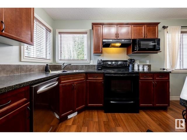 136 Summerwood Dr, House detached with 4 bedrooms, 3 bathrooms and 2 parking in Edmonton AB | Image 6
