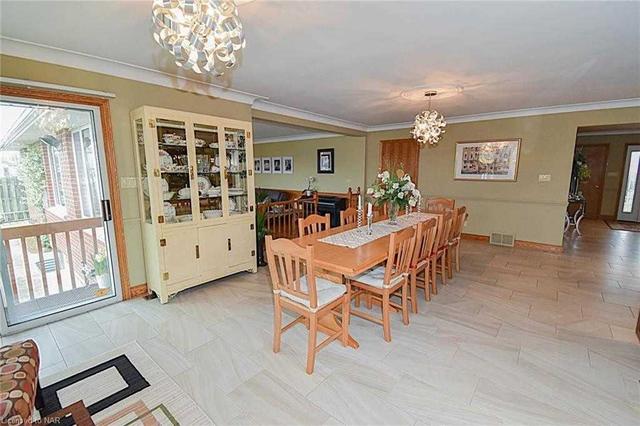 1081 Vansickle Rd N, House detached with 4 bedrooms, 4 bathrooms and 11 parking in St. Catharines ON | Image 13