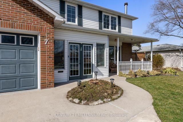 7 Deloraine Dr, House detached with 4 bedrooms, 2 bathrooms and 7 parking in Brampton ON | Image 23