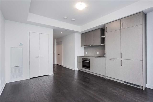 6308 - 100 Harbour St, Condo with 0 bedrooms, 1 bathrooms and null parking in Toronto ON | Image 7
