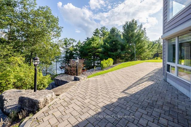 15 Oakridge Dr, House detached with 2 bedrooms, 3 bathrooms and 11 parking in North Kawartha ON | Image 10
