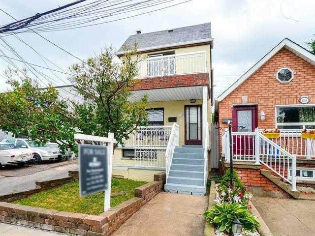 1157 Roselawn Ave, House detached with 3 bedrooms, 3 bathrooms and 6 parking in Toronto ON | Image 12