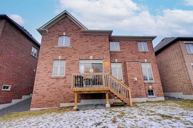 561 Clifford Perry Pl, House detached with 4 bedrooms, 4 bathrooms and 6 parking in Newmarket ON | Image 35