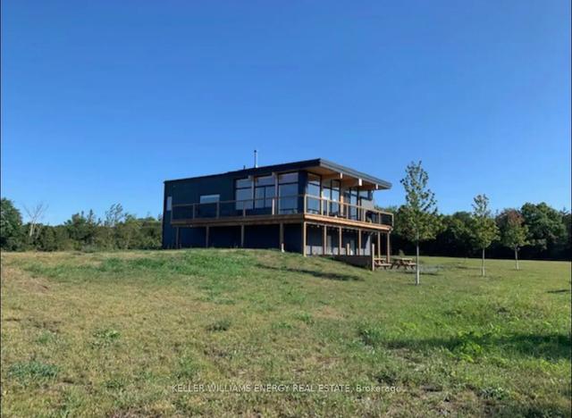 1594 County Road 7, House detached with 3 bedrooms, 2 bathrooms and 6 parking in Prince Edward County ON | Image 12