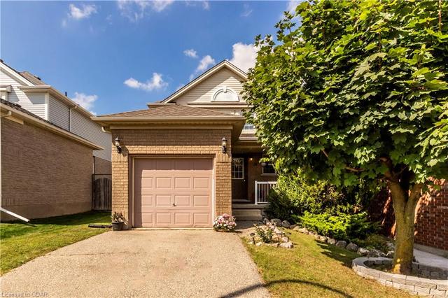 26 Briarmeadow Crescent, House detached with 3 bedrooms, 1 bathrooms and 3 parking in Kitchener ON | Image 1