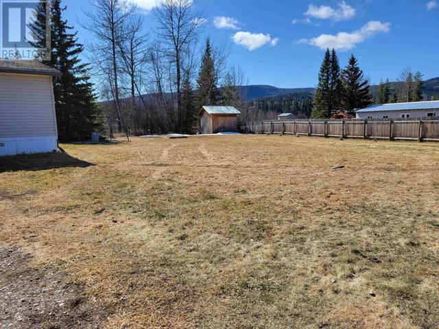 447 Dock Avenue, House other with 2 bedrooms, 2 bathrooms and null parking in Bulkley Nechako D BC | Image 33