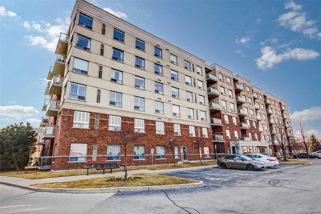 304 - 5070 Fairview St, Condo with 2 bedrooms, 2 bathrooms and 1 parking in Burlington ON | Image 1