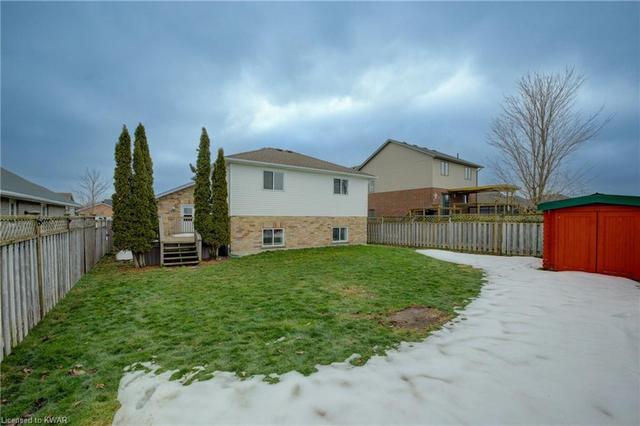 955 Baker Avenue S, House detached with 3 bedrooms, 1 bathrooms and null parking in North Perth ON | Image 25