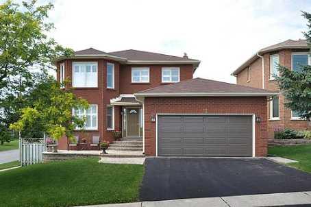 12 Thackeray Cres, House detached with 3 bedrooms, 4 bathrooms and 2 parking in Barrie ON | Image 1
