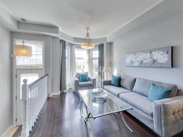 523b Royal York Rd, House attached with 3 bedrooms, 4 bathrooms and 2 parking in Toronto ON | Image 23