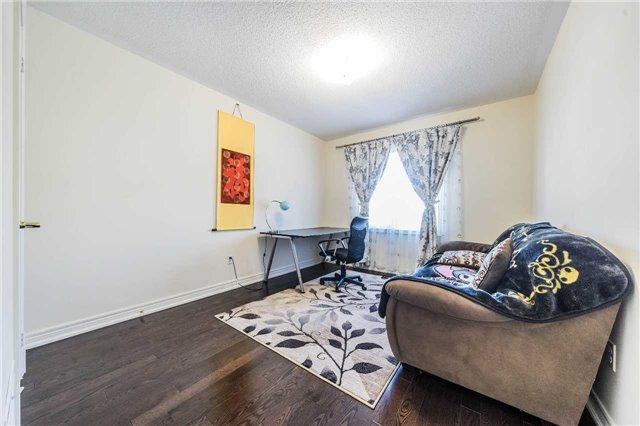 28 William Berczy Blvd, House attached with 3 bedrooms, 3 bathrooms and 2 parking in Markham ON | Image 12