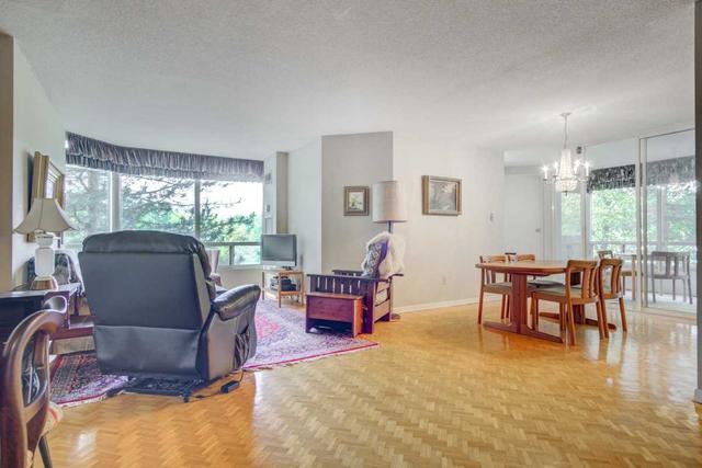 307 - 1320 Islington Ave, Condo with 3 bedrooms, 2 bathrooms and 2 parking in Toronto ON | Image 12