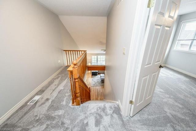 5 Wild Rose Court, House detached with 3 bedrooms, 2 bathrooms and 3 parking in Guelph ON | Image 27