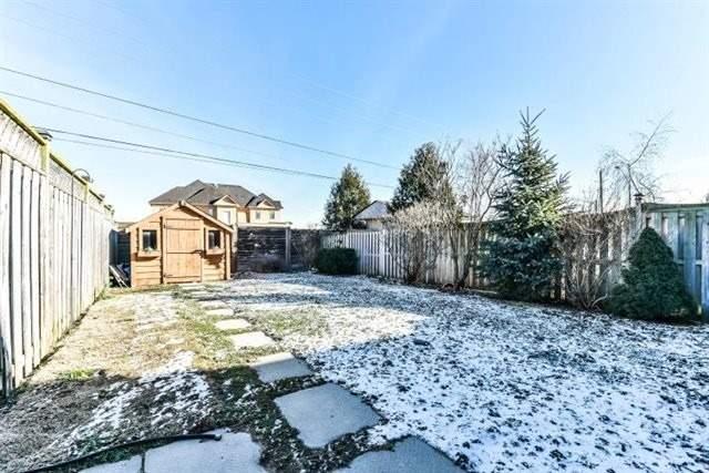 5 Lunney Cres, House attached with 3 bedrooms, 3 bathrooms and 3 parking in Clarington ON | Image 24