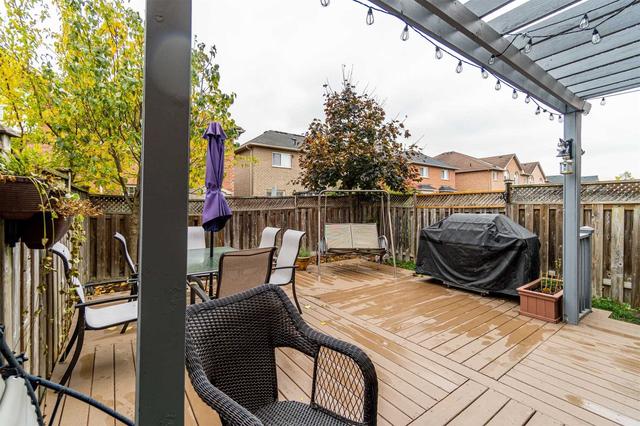 3845 Freeman Terr, House semidetached with 4 bedrooms, 3 bathrooms and 3 parking in Mississauga ON | Image 35