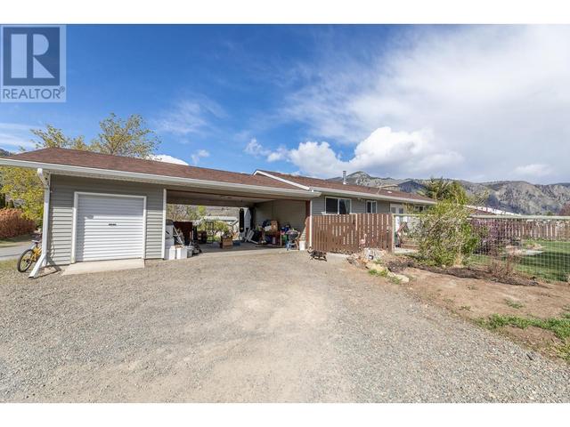 501 3rd Avenue, House detached with 4 bedrooms, 2 bathrooms and null parking in Keremeos BC | Image 50