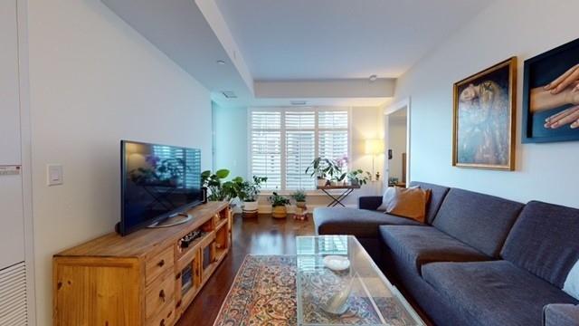 330 - 1 Old Mill Dr, Condo with 2 bedrooms, 2 bathrooms and 1 parking in Toronto ON | Image 12