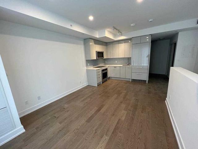 th 9 - 175 Pears Ave, Townhouse with 2 bedrooms, 2 bathrooms and 0 parking in Toronto ON | Image 5