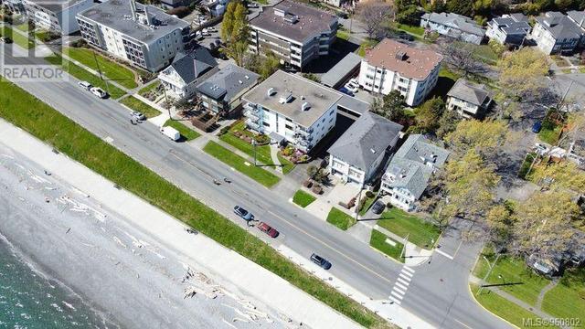 201 - 1488 Dallas Rd, Condo with 2 bedrooms, 2 bathrooms and 1 parking in Victoria BC | Image 32