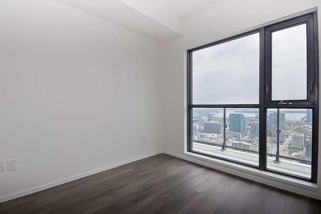 3201 - 159 Dundas St E, Condo with 1 bedrooms, 1 bathrooms and 1 parking in Toronto ON | Image 3