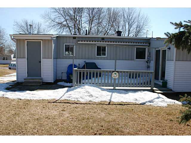 12 Gander Cv, Home with 2 bedrooms, 2 bathrooms and null parking in Innisfil ON | Image 2
