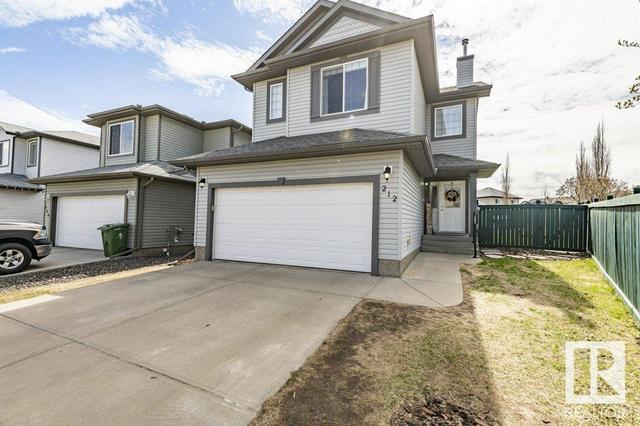 212 Westwood Pt, House detached with 3 bedrooms, 3 bathrooms and 4 parking in Fort Saskatchewan AB | Card Image